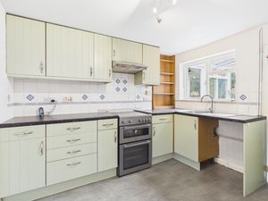 Photo 27- click for photo gallery